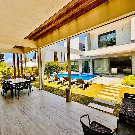 Luxury Swan 5 With Private Pool Vila Kusadası