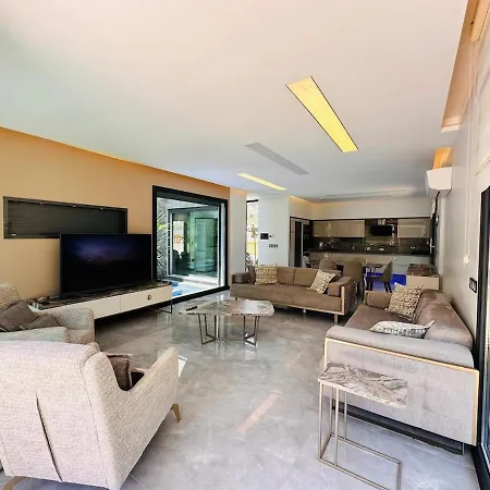 Luxury Swan 5 With Private Pool Villa *