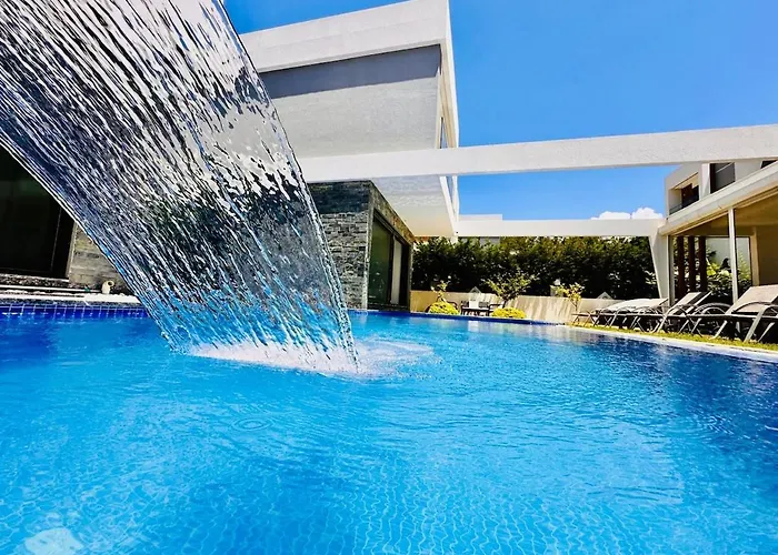 Luxury Swan 5 With Private Pool *