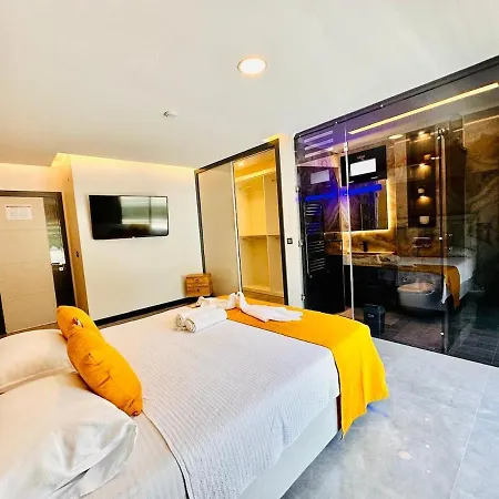 Luxury Swan 5 With Private Pool Willa Kusadası