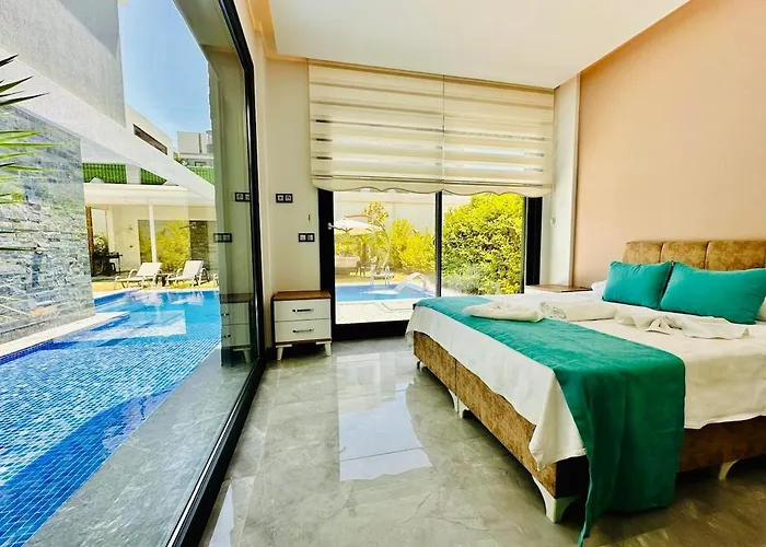 Вилла Luxury Swan 5 With Private Pool *